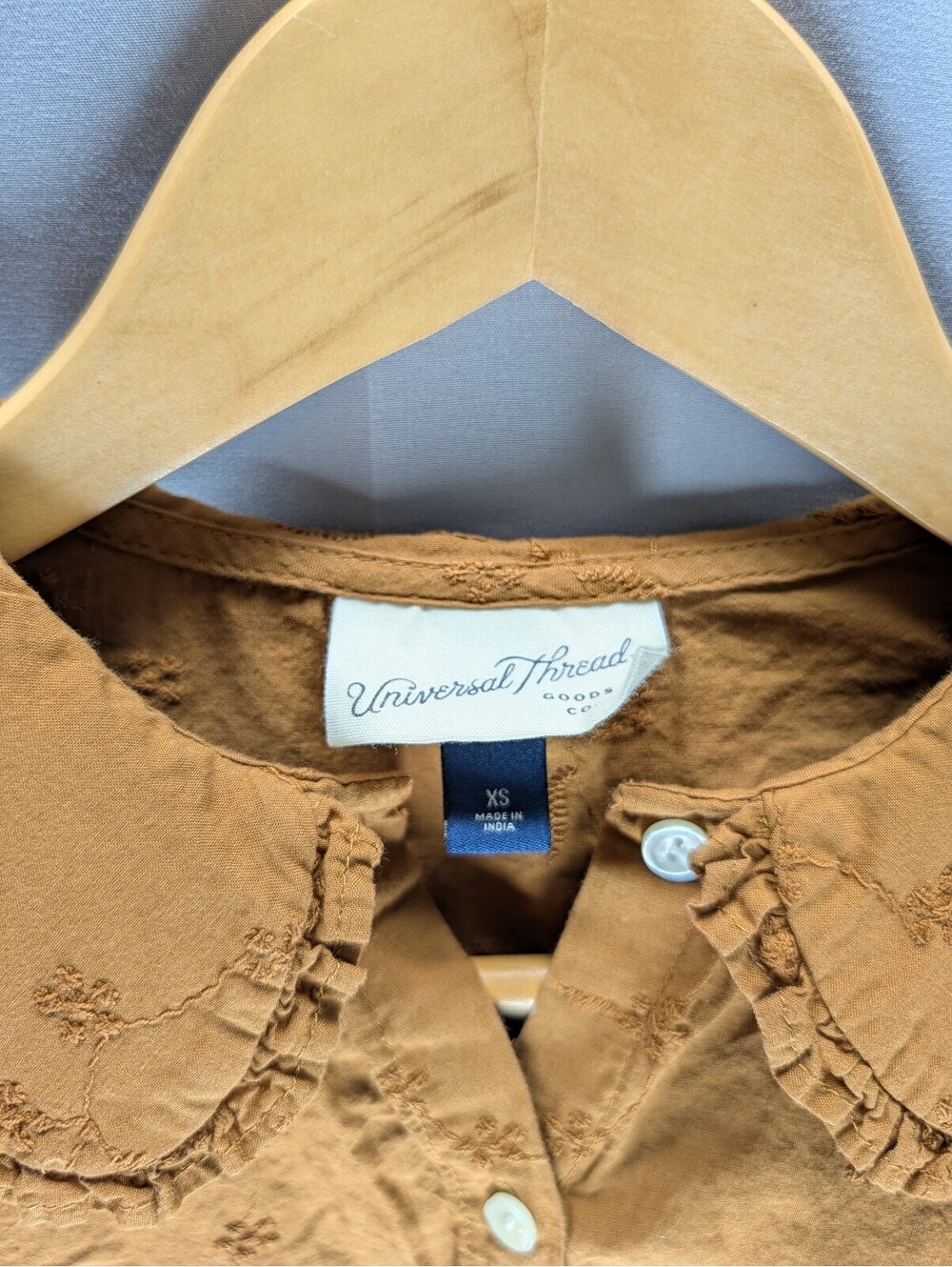 Universal Thread Brown Embroidered Button-Up Blouse Ruffle - Picture 5 of 5
